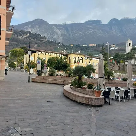 Natali Appartamens * Malcesine