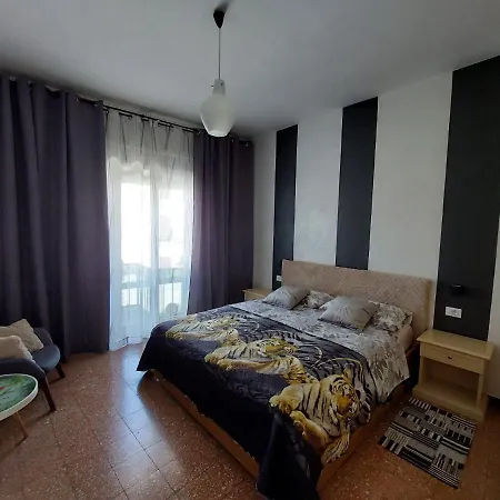 Natali Appartamens Lägenhet Malcesine